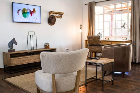 Ultimate Executive Apartment