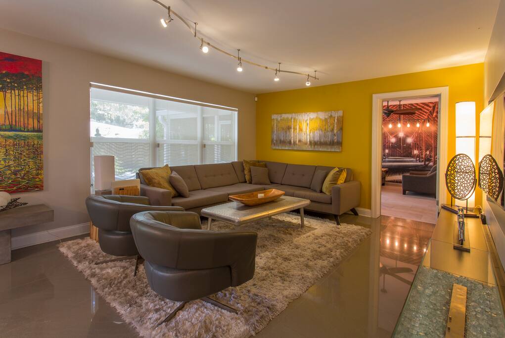 Family Room off kitchen