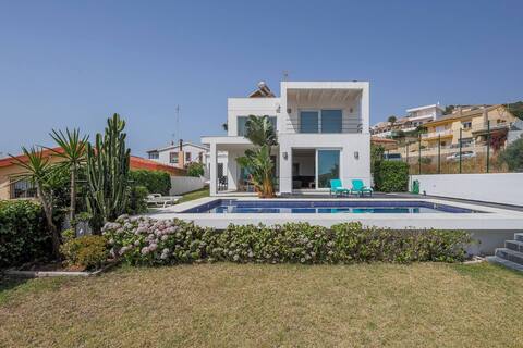 Dream villa in Punta Carnero