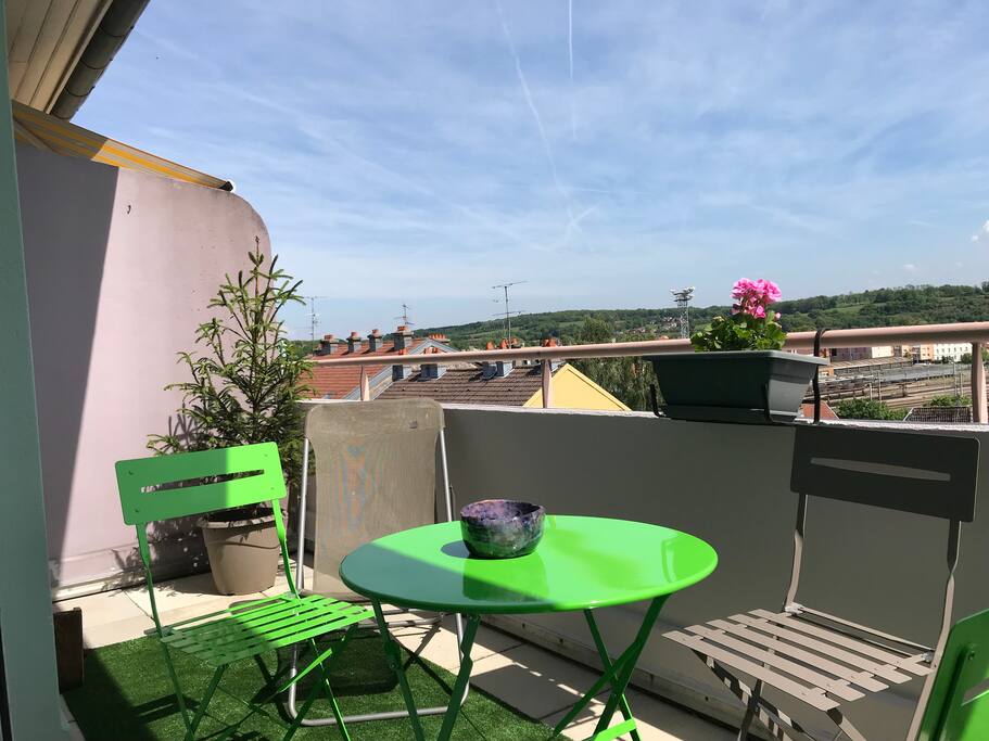 Le balcon