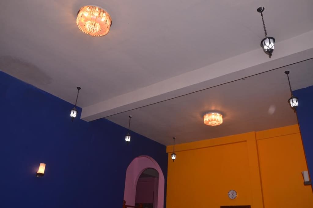 Wall And Lighting