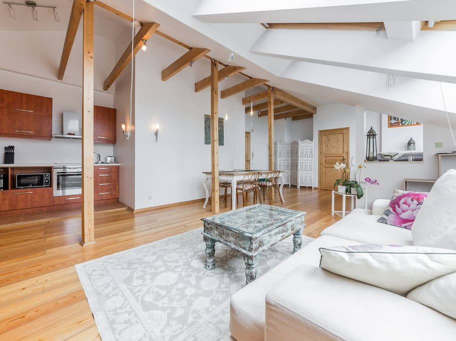 Living room & kitchen