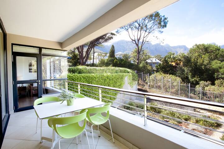 Beach Life, Forest Trails: Modern Apt w/Pool gallery image 4