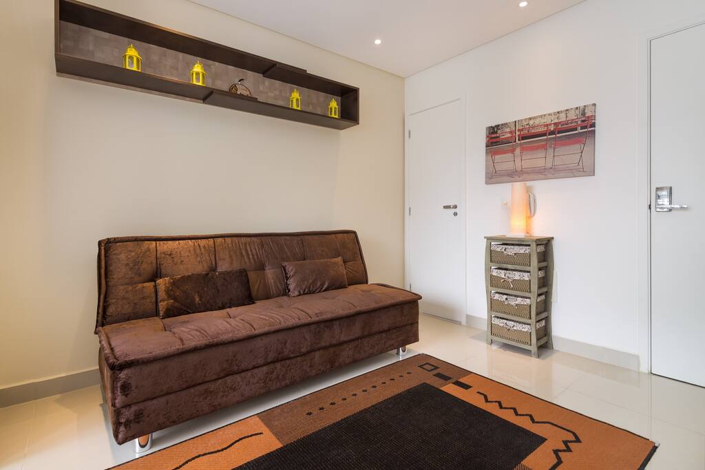 Sofá-cama.