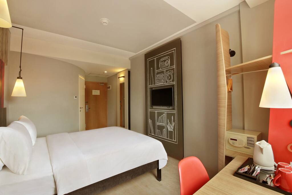 Double Bed