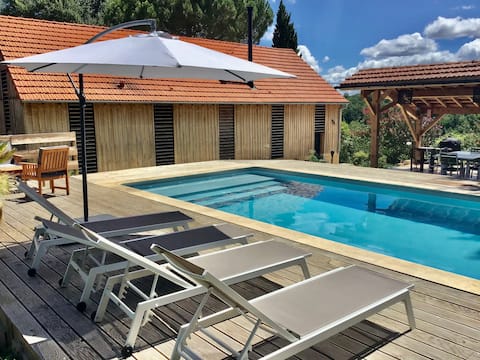 Tobacco dryer, private pool