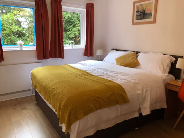 Airbnb Oadby Vacation Rentals Places To Stay England