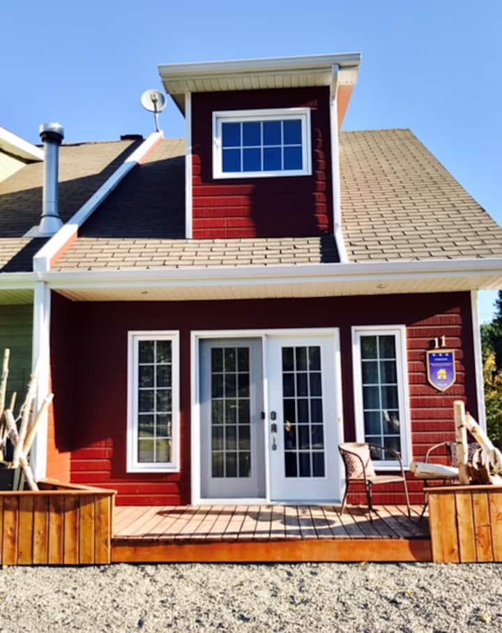 Mont Édouard locations de vacances et logements L'AnseSaintJean