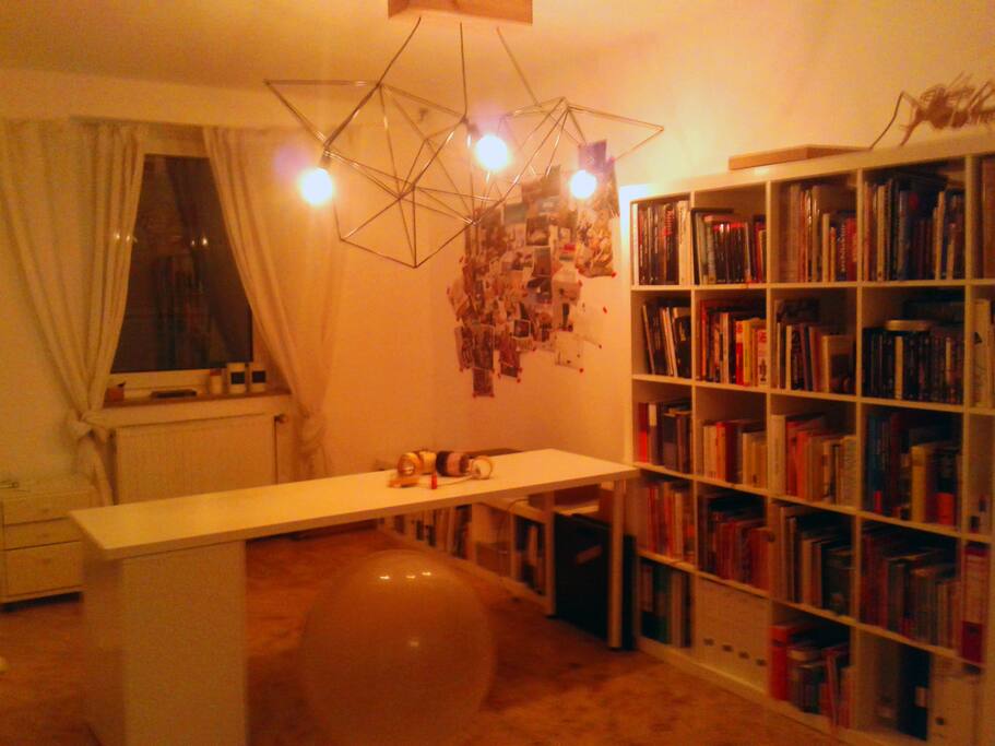 homeoffice
(at night)