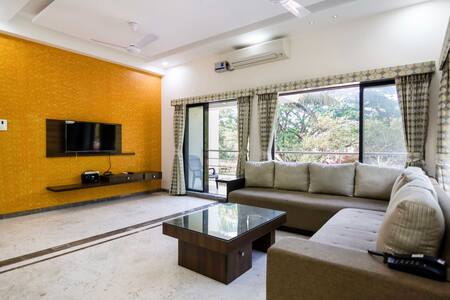 Villa 2 with Private small  pool & Jacuzzi