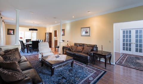 21. Huge room in National Harbor