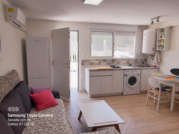 Playa San Juan.  Estudio-loft. - Alicante
