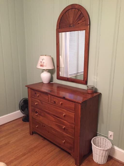 Your own dresser/mirror
