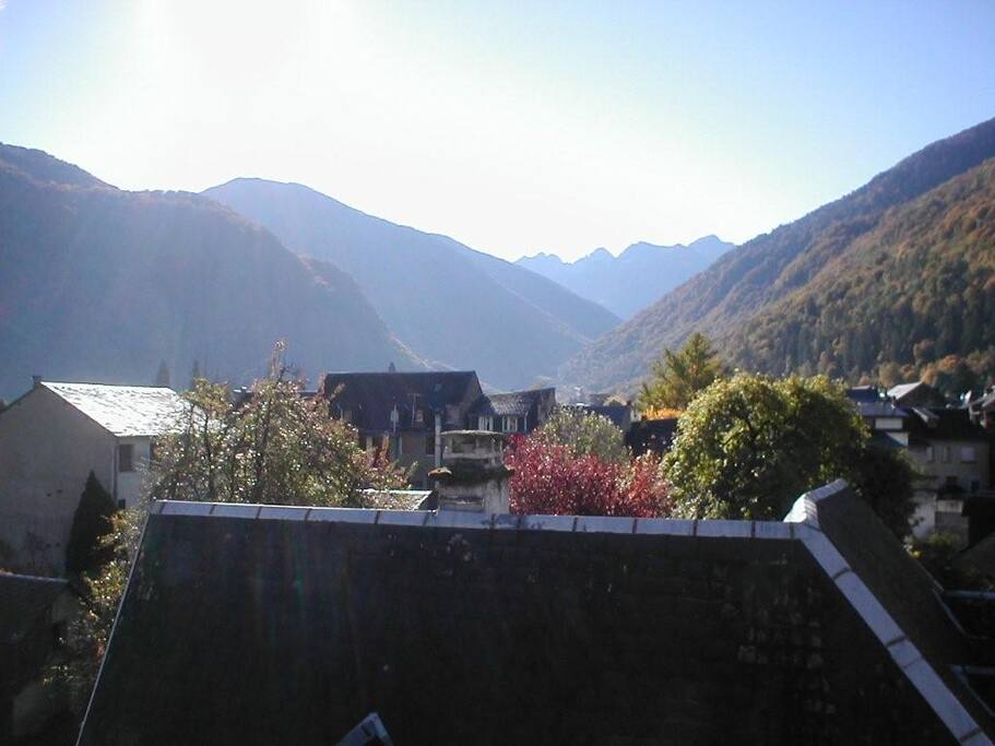 vue des fenêtres appartement 9