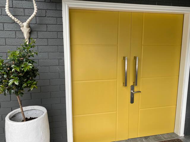 BUNDEENA! Paradise found. gallery image 2