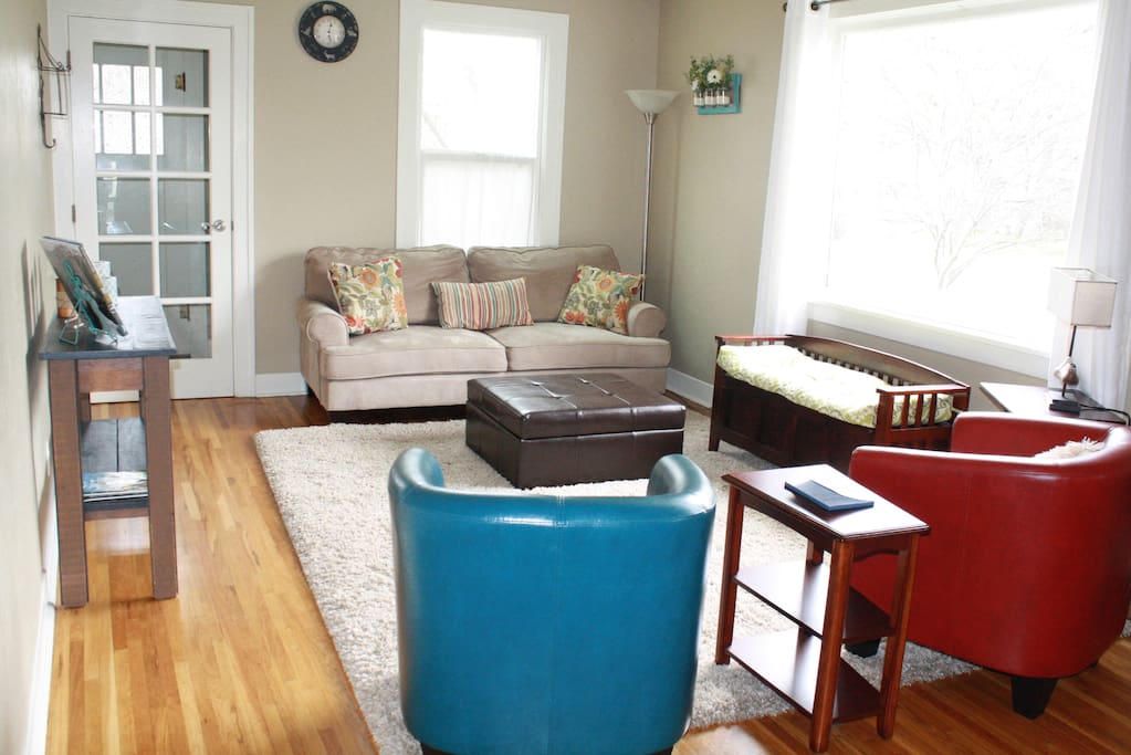 Living Room with lots of sunshine and a view of the street