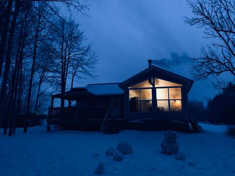 Lakefront | Fireplace | Canoe | kayaks& SUP | dock