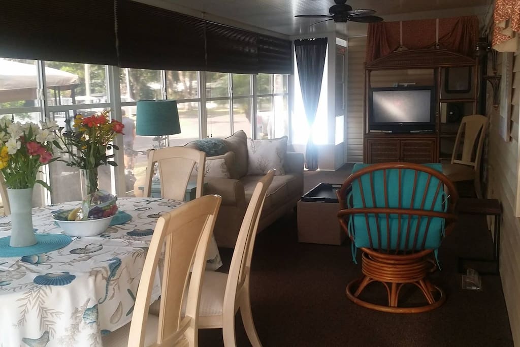 Raised Lanai with Dining for 6-10, another living area convertible to 2nd bedroom.