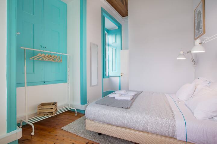 6 rooms LX Factory C&O gallery image 2