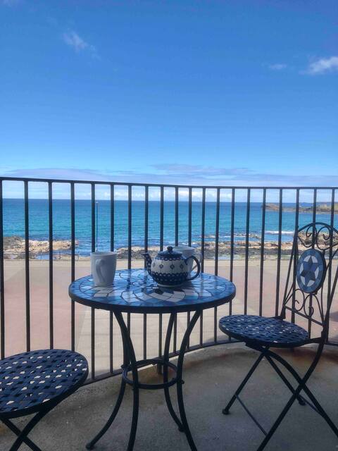 Luxury sea view apartment Portstewart