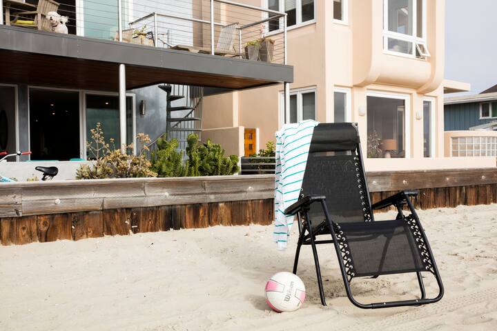 Oceanfront Oasis ! gallery image 4