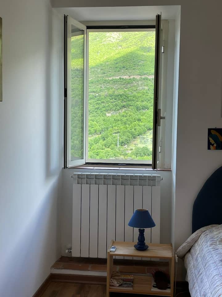 camera con letto alla francese