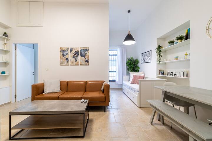 Spacious Apartment //City Center Near The Market