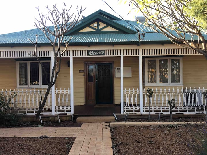 Kalgoorlie Holiday Rentals & Homes Western Australia, Australia Airbnb