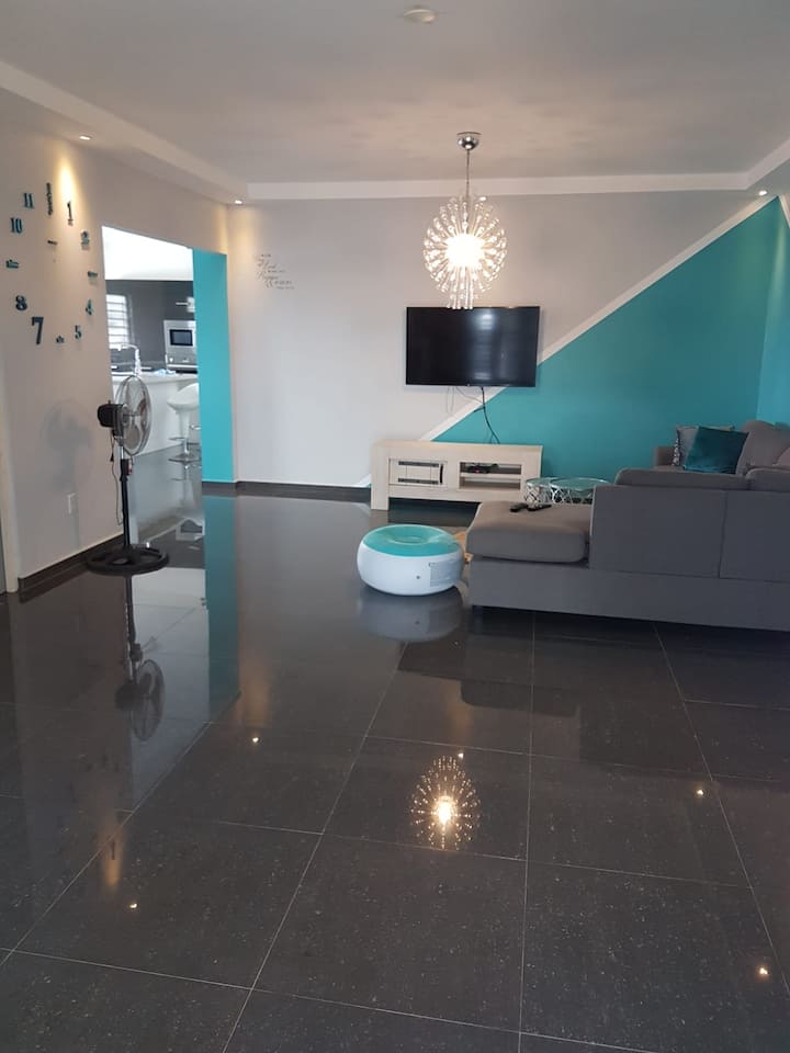 Curadise Familyhouse - Curaçao