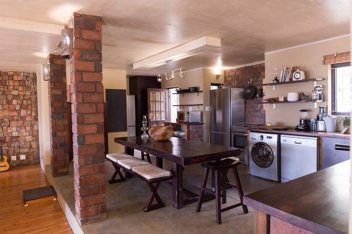 entire home blue horizon gallery image 5