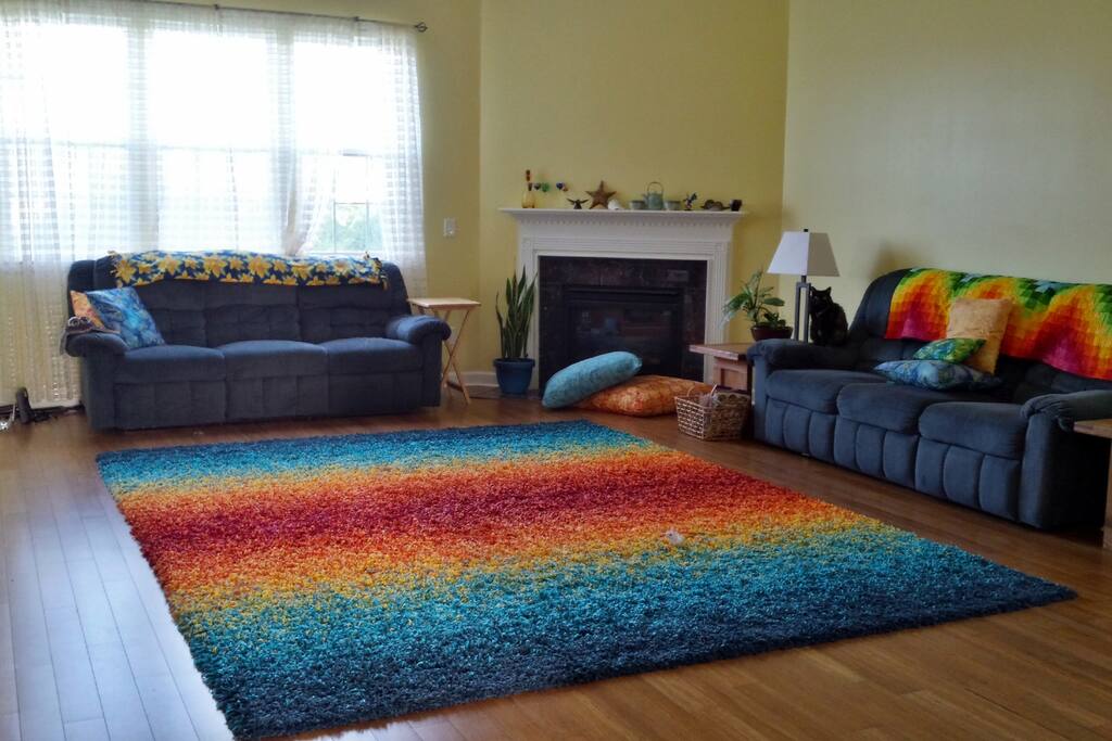 Spacious living room off the kitchen