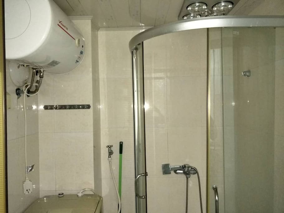 热水器加浴霸,温暖你洗澡