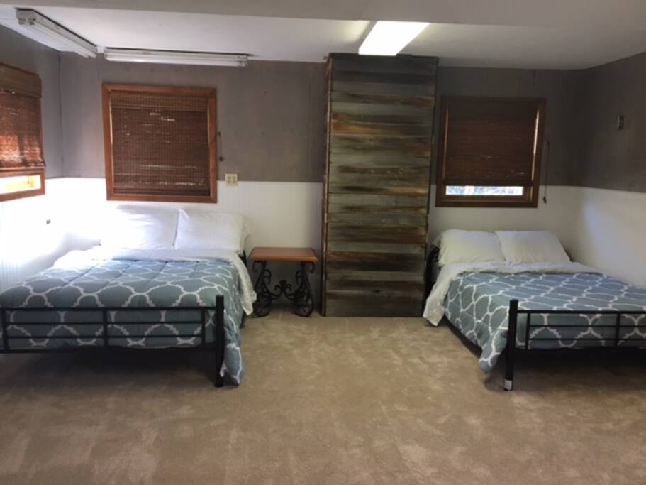 Bedroom- 2 full size beds