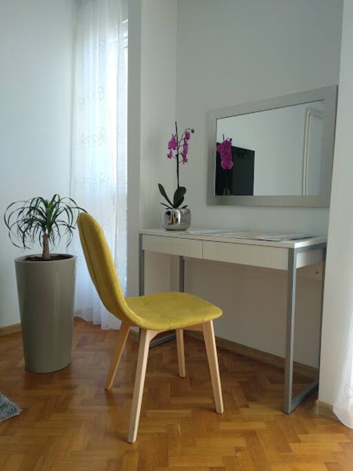 The lady's corner