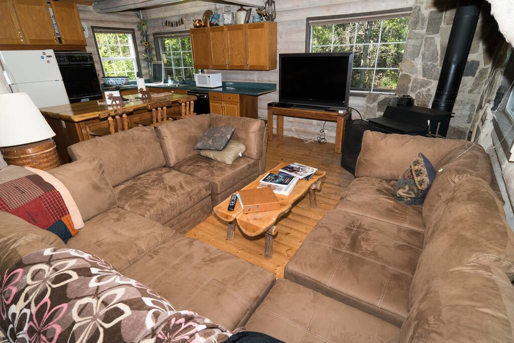 Main floor is completely open with a nice living area which is open to kitchen and dining area as well