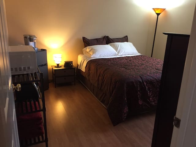 Rooms For Rent Near Pierce College Rooms For Rent Near Pierce College