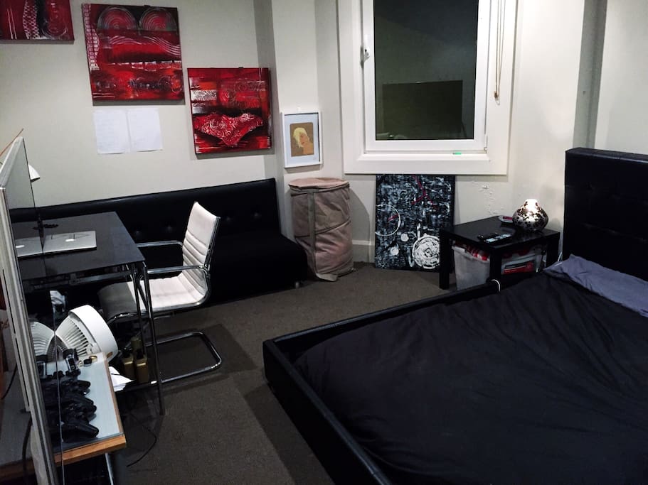 Massive room with desk, flatscreen smart TV and couch to have some chill time