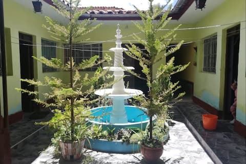 House with a family atmosphere in a central area.