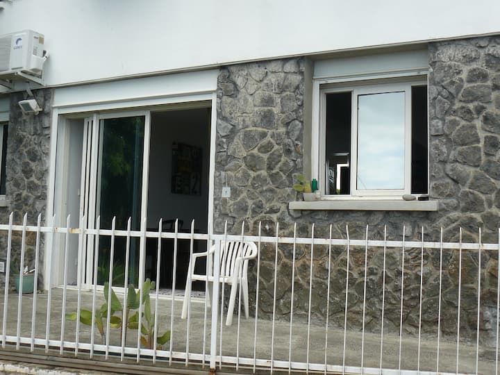 Bright studio St Denis Bellepierre Guest suites for Rent in Saint