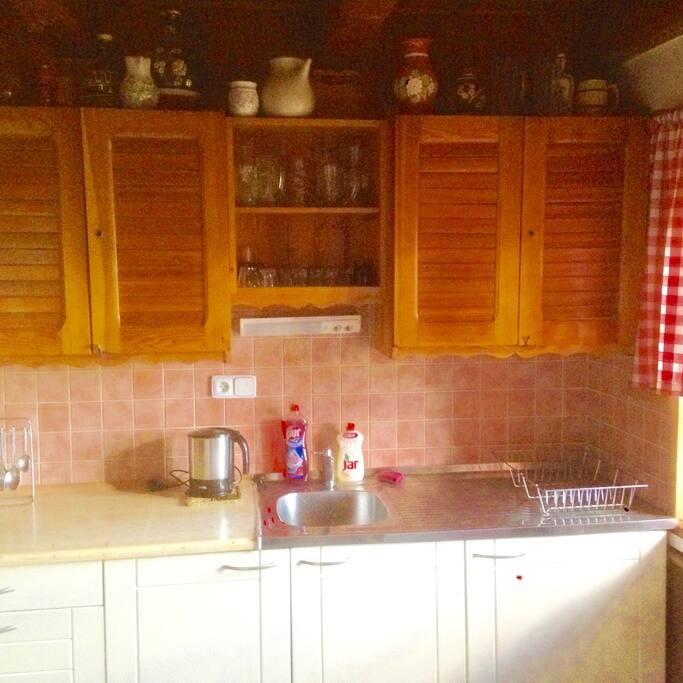 Kitchen - sink, plates, glasses, cattle,