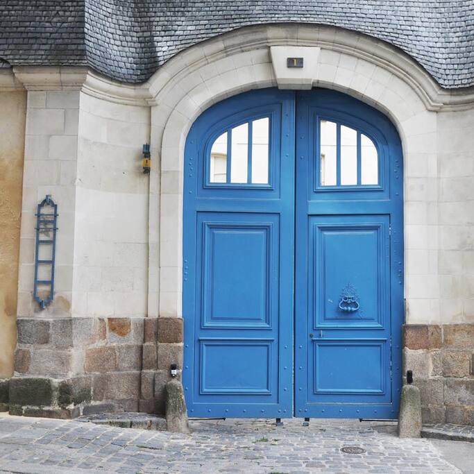 Entrée du bâtiment