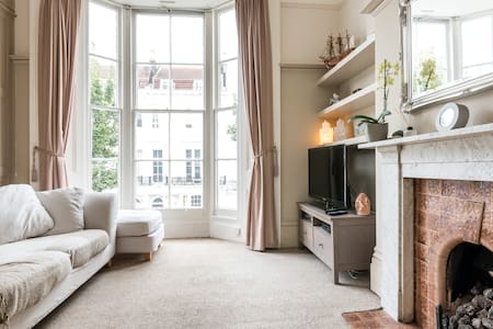 Beautiful Victorian One Bed Flat