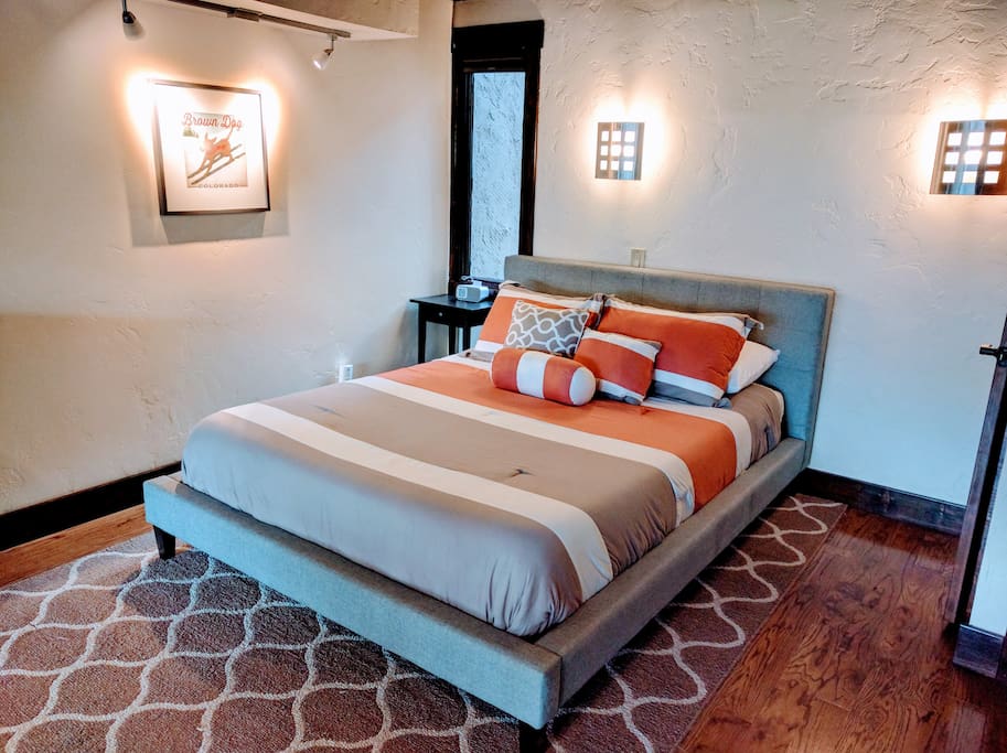 Comfortable memory foam queen bed.