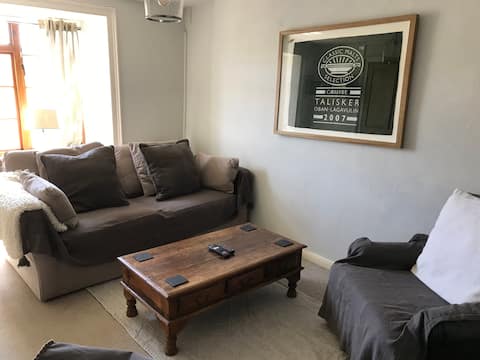 Successful Airbnb property: Charming Georgeham Cottage in Georgeham