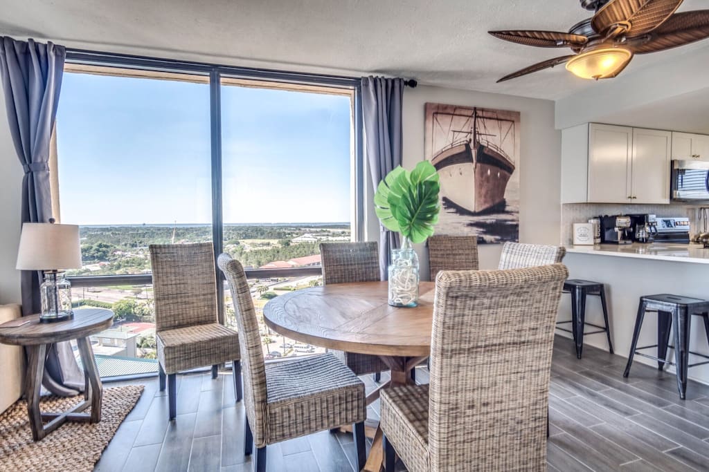 Dining & Kitchen Views