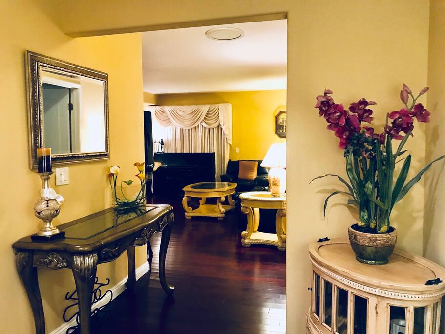 Formal Living Room Walkway