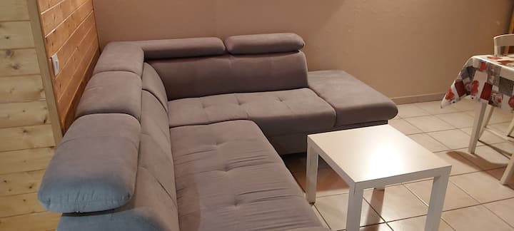 Appt 37m2 Très Accueillant Avec Jardin Et Piscine - ibis Styles Albertville