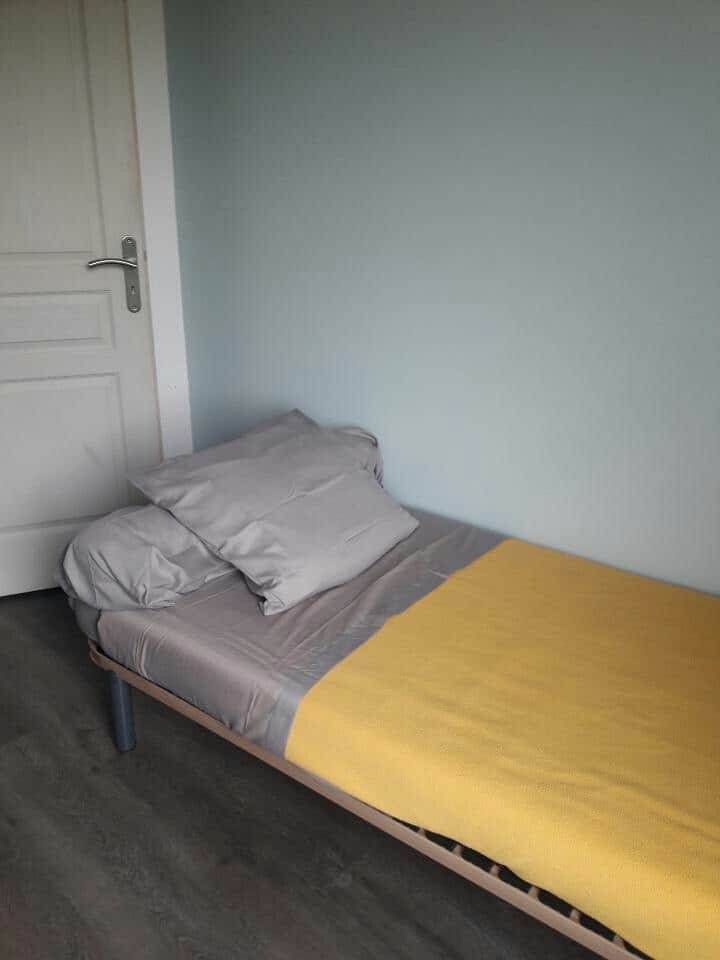 חדר שינה 3, מיטת יחיד, חדר הלבשה ושולחן עבודה