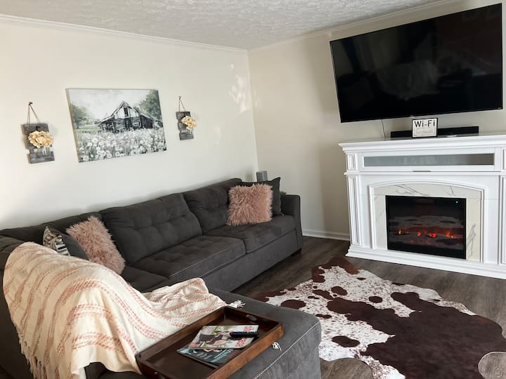 Country Chic Family Home W/great Amenities - Danville, VA
