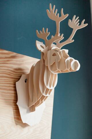 Luminoso appartamento con terrazzo verdeggiante nel cuore dei Navigli gallery image 2